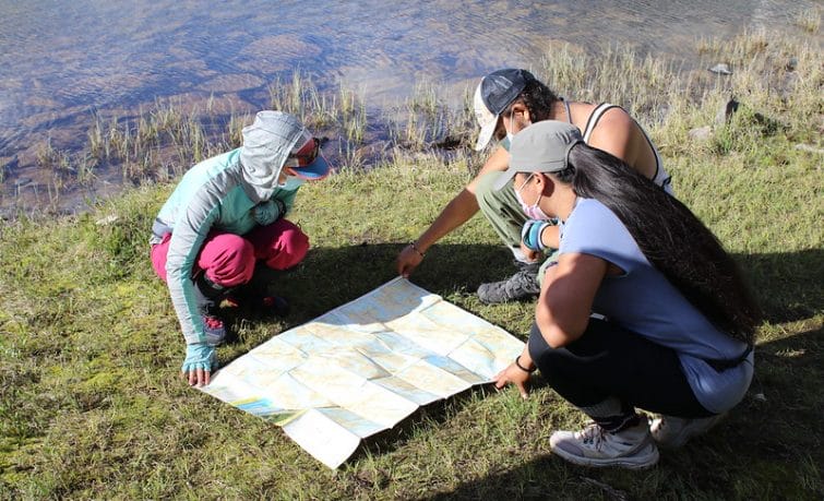 participants looking at a hiking map