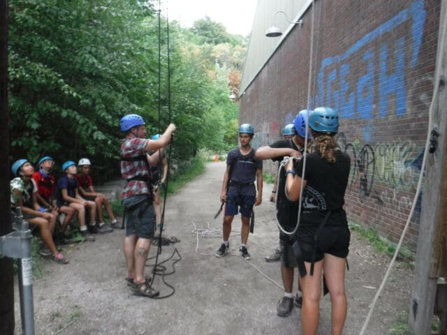 group of teens doing a ropes course in toronto