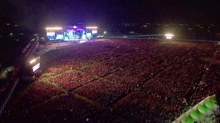 50,000 Scouts and volunteers gathered at the Seoul World Cup Stadium for the closing ceremony at the 25th World Jamboree in South Korea